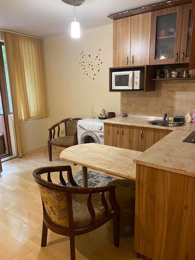 Апартамент Столетов Varna Extérieur photo