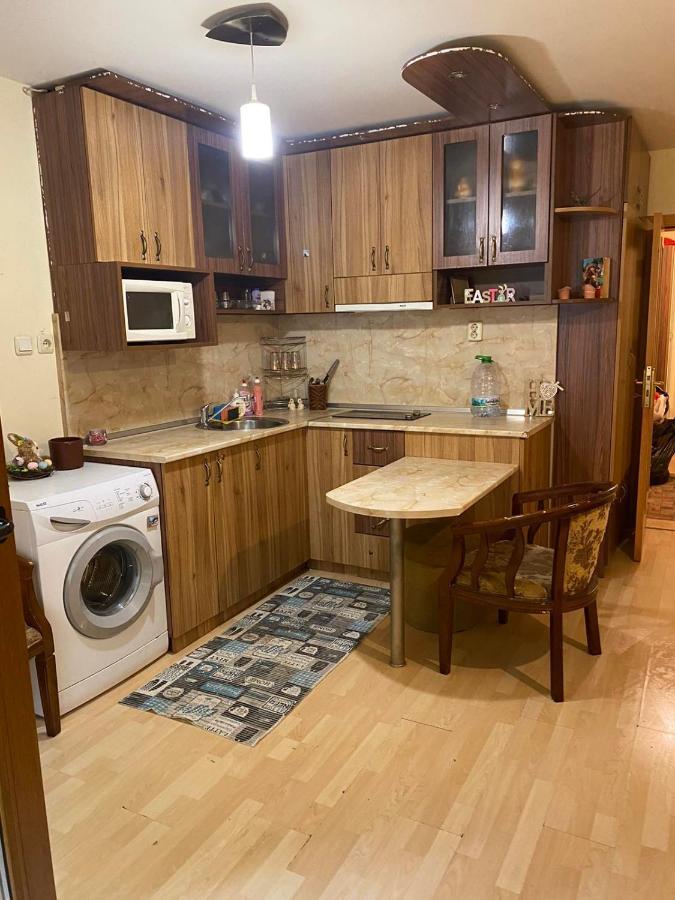Апартамент Столетов Varna Extérieur photo